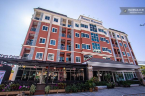 Hotels in Bang Chan